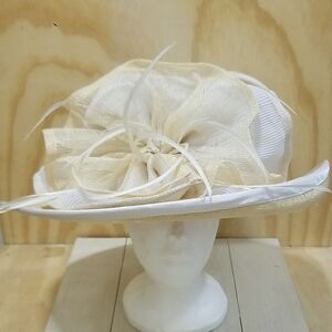 Elegant White and Cream Women's Hat By Aussie Austine Medium/Large